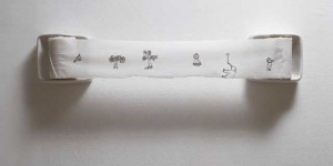 Papel Toilet, 1999. Toilet Paper, Toilet paper and ink. Variable dimensions